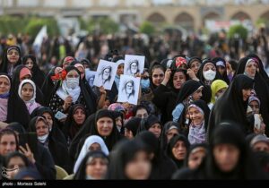 قوی‌اندیشی به مسئله حجاب