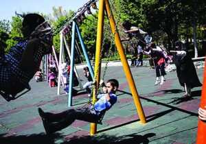 بهانه‌ای برای تعلیق زندگی