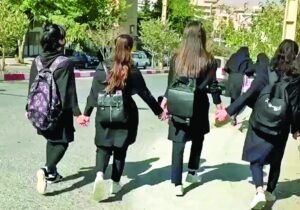 تلاش برای تغییر هویت یک جامعه