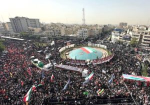 فاصله آرمان تا واقعیت