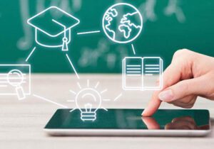 آموزش تاریخ در بستر دیجیتال